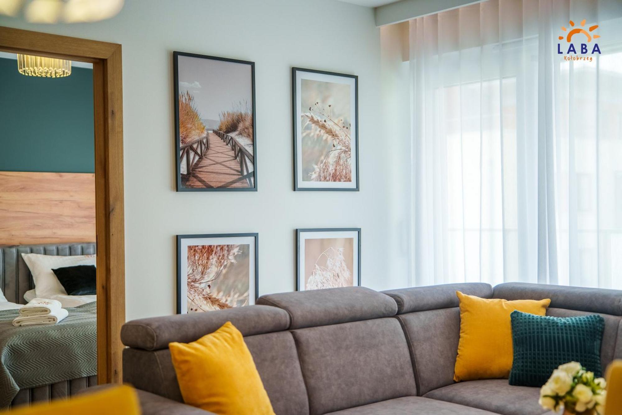 Laba Kolobrzeg Apartamenty Kollataja Z Parkingiem Exterior foto