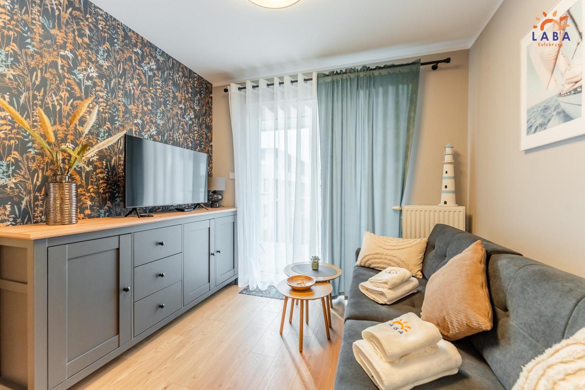 Laba Kolobrzeg Apartamenty Kollataja Z Parkingiem Exterior foto